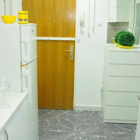 Manirosi 5 Apartment Subotica